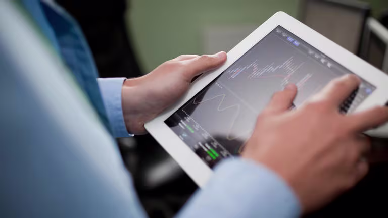 MoneyLion: The 6 Biggest Mistakes Young Investors Make and How To Fix Them Immediately